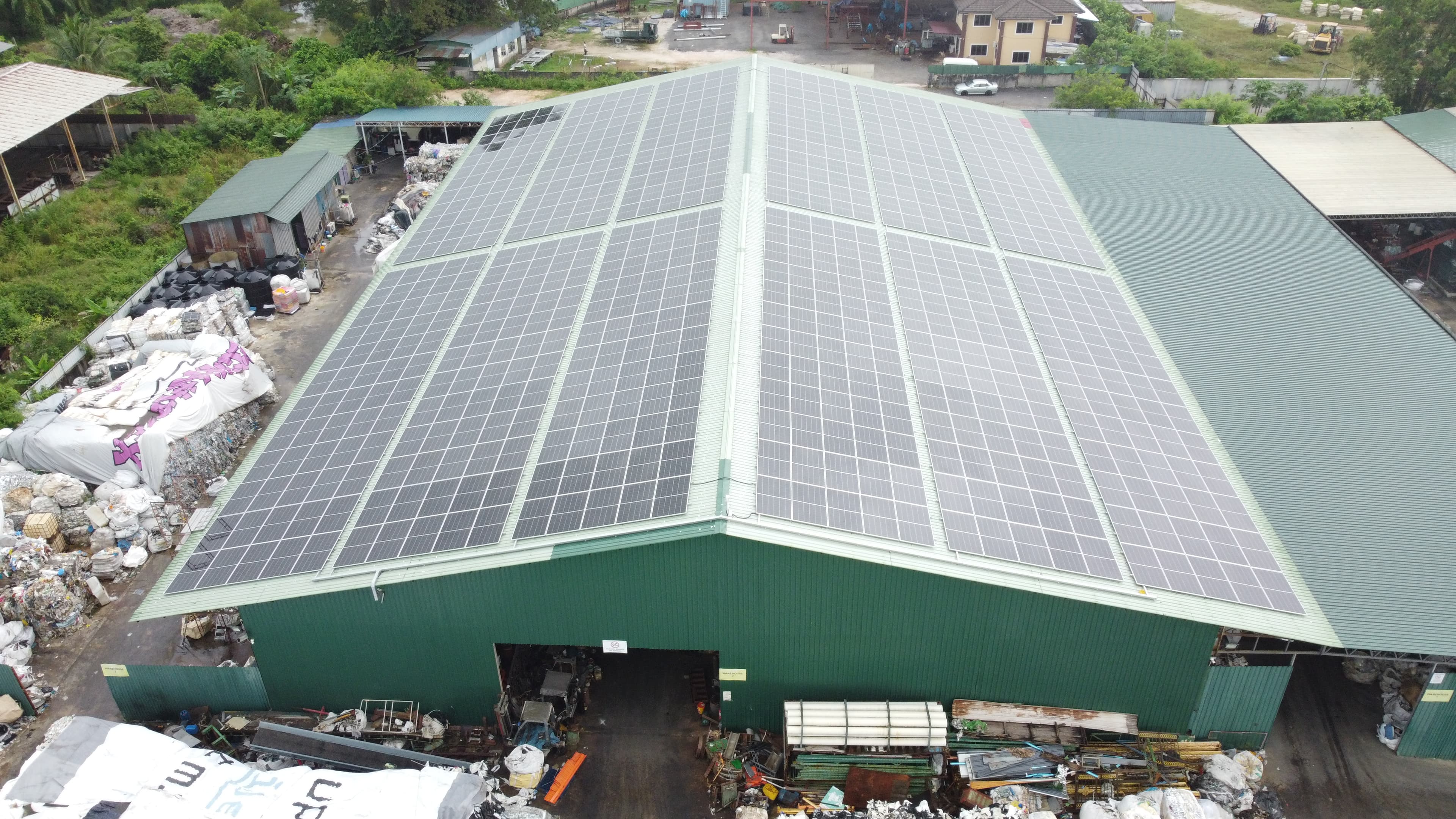 Sunyield rooftop solar on warehouse facility, Malaysia